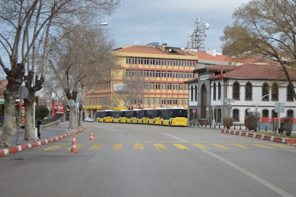 Afyonkarahisar'da Sokak Kısıtlamasında Cadde ve Sokaklarda sessizlik