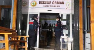 Denizli'de orman kesimi işlerinde yolsuzluk operasyonunda yakalanan 4 zanlı tutuklandı