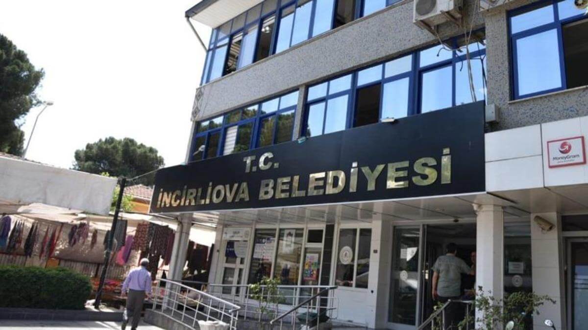 İncirliova Belediye Başkanı ve 12 kişiye Covid-19 tedbirlerini ihlalden para cezası