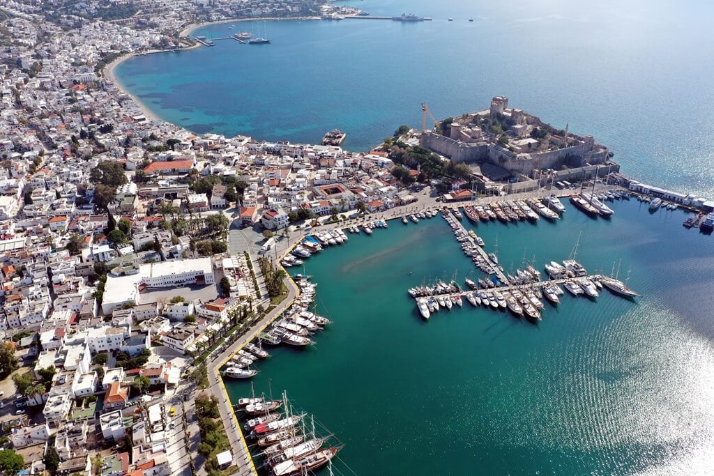 Turizm sektörü yeni sezonda da Kovid-19 tedbirleriyle misafirlerine "güven" verecek