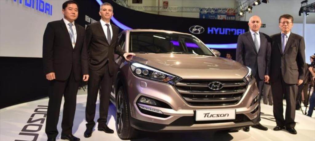 Hyundai Tucson, İstanbul Boğazı'ndaki ışık gösterisiyle tanıtıldı