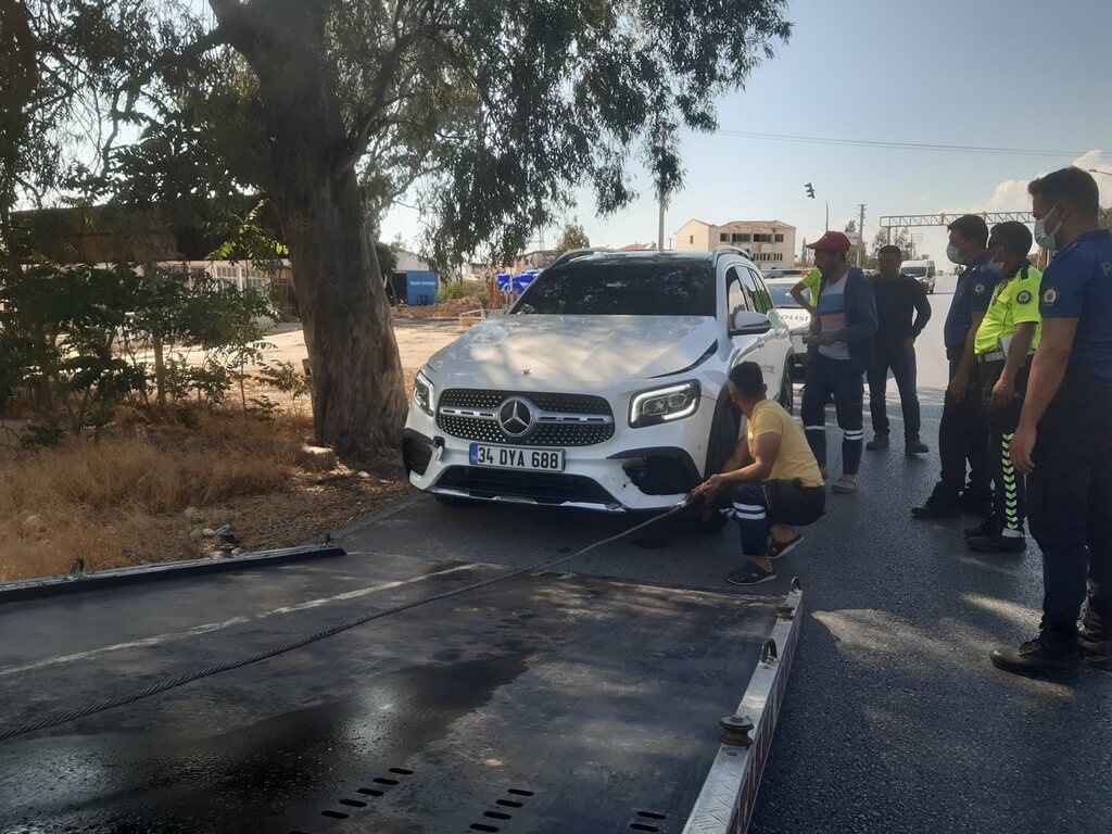 Aydın'da otomobil ve motosiklet çarpıştı: 1 yaralı