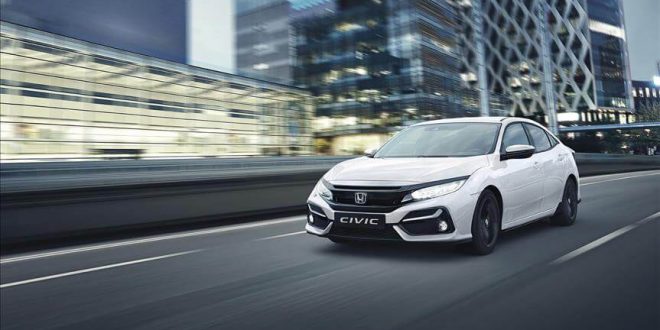 Honda'nın yeni hibrit modeli Civic Hatchback tanıtıldı