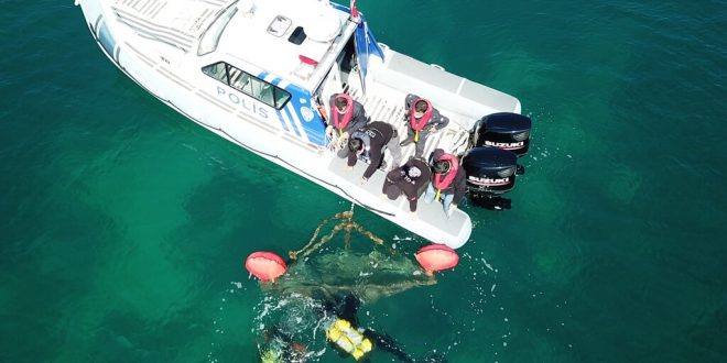 İzmir'de helikopter destekli kaçak avcılık operasyonu