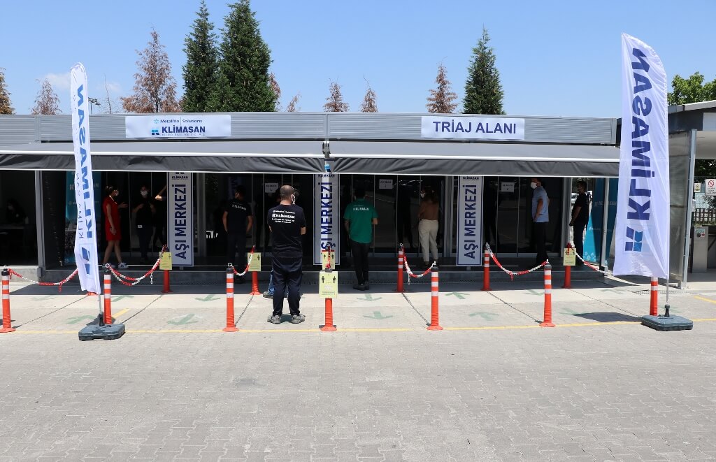 Manisa OSB'deki fabrikalarda yerinde aşılama uygulaması başladı