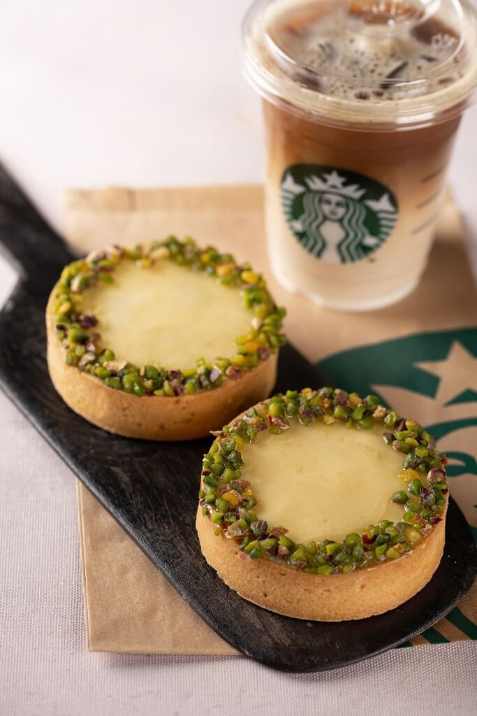 Starbucks’tan yepyeni yaz lezzetleri!