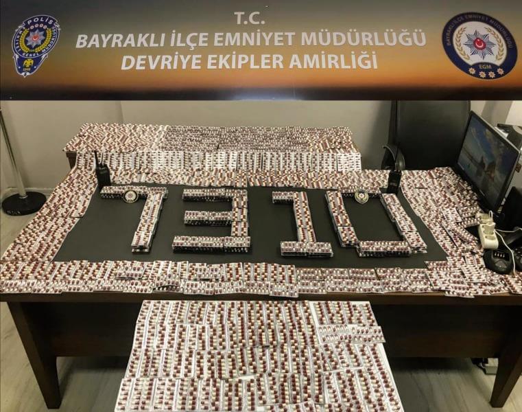 İzmir Bayraklı İlçesinde otomobilde 7 bin uyuşturucu hap ele geçirildi