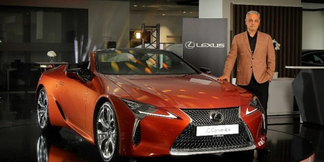 Lexus, üstü açılan otomobili "Lexus LC 500 Convertible"ı Türkiye'de satışa sundu