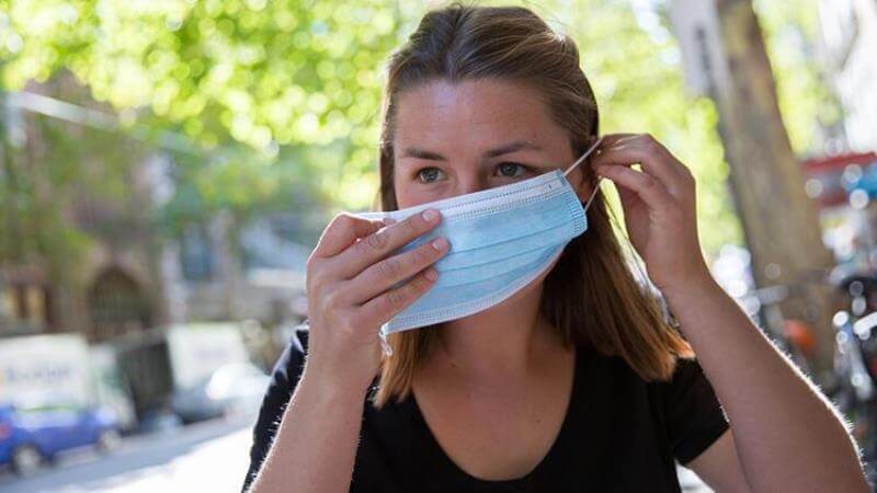 Sıcak Hava ve Maske Cildinizin Düşmanı Olmasın