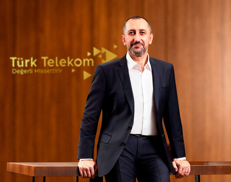 TÜRK TELEKOM CEO'SU ÜMİT ÖNAL: "VATANA HİZMET VARLIK SEBEBİMİZDİR"