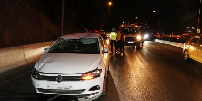 İzmir Bayraklı'da meydana gelen zincirleme kazada 11 kişi yaralandı