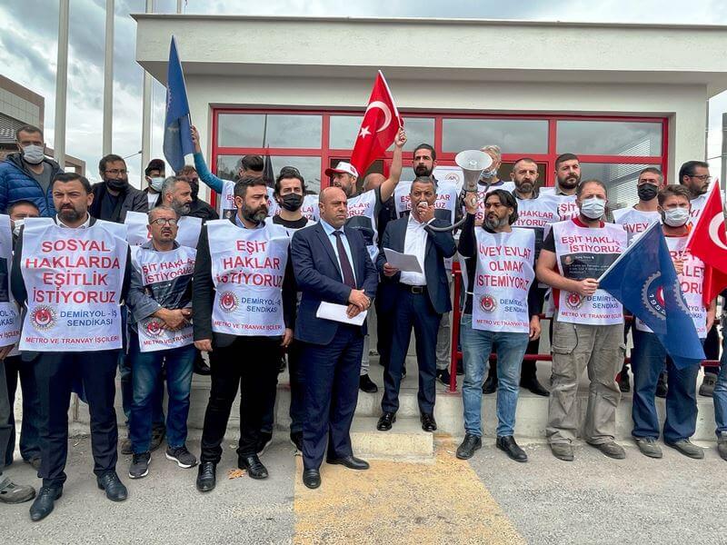 İzmir'de metro aş ve tramvay çalışanları grev kararı astı