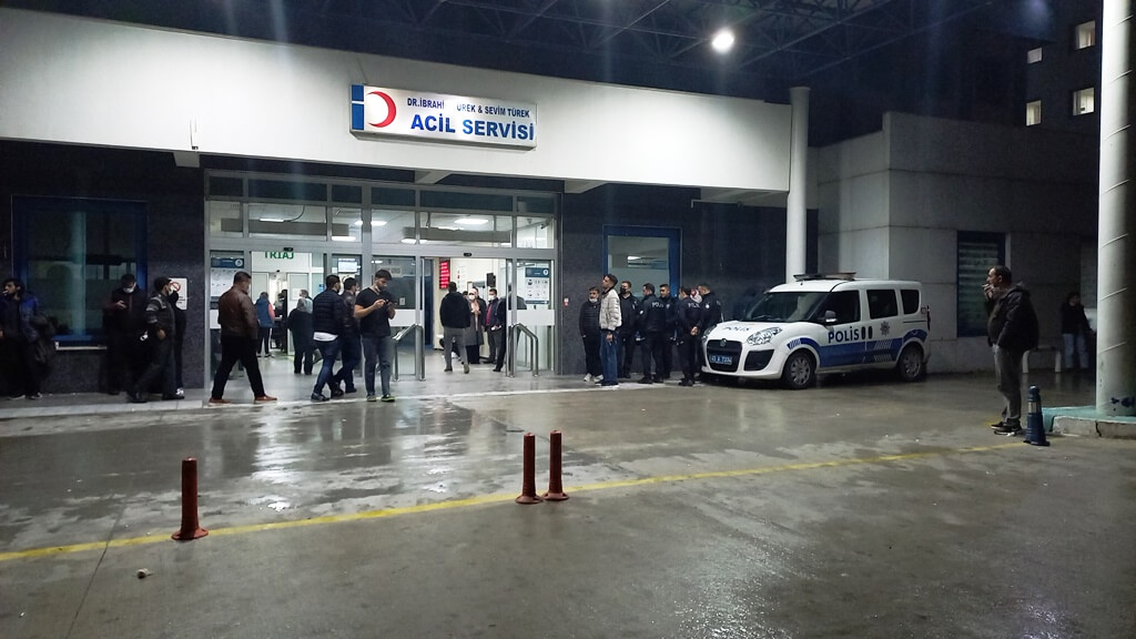 Manisa Salihli'de berbere düzenlenen silahlı saldırıda biri ağır iki kişi yaralandı